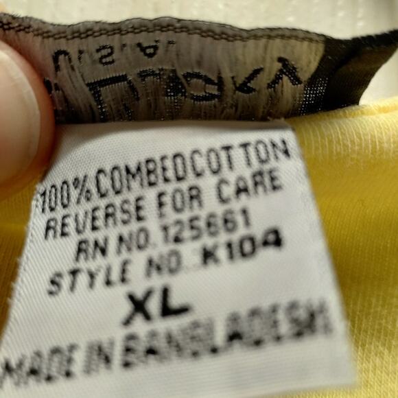 Vintage Get Lucky USA Size XL Yellow V-Neck Beach Embellished Jeweled T-Shirt - Picture 7 of 7